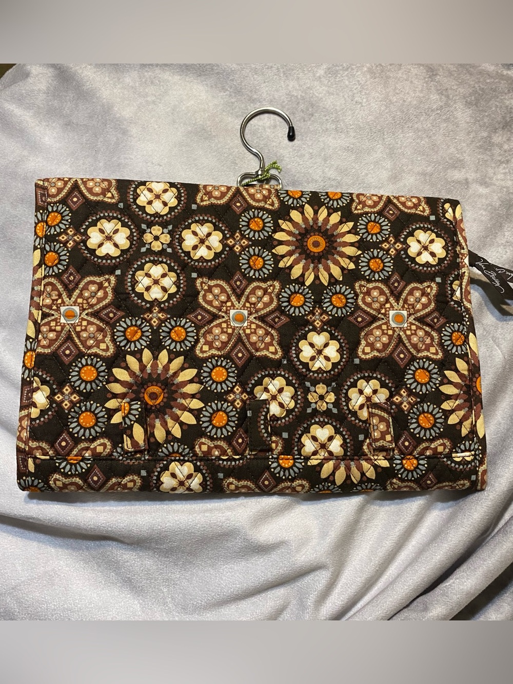 Vera Bradley Keep It Up Hanging Jewelry Cosmetics Organizer Canyon Pattern